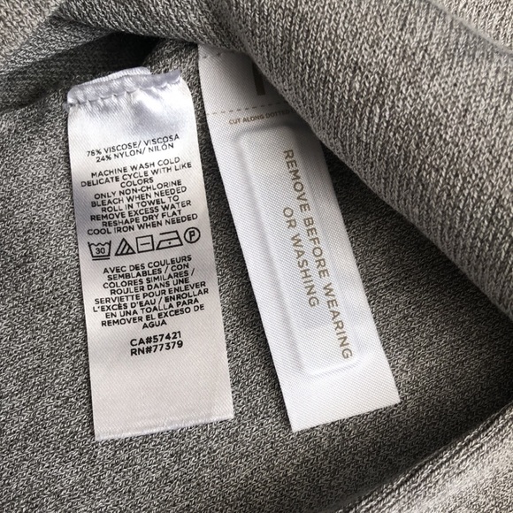 Ann Taylor grey/navy/white sweater/top. NWT - Picture 6 of 8